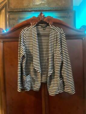 Level Eight Plus Striped Open Front Knit Blazer Cardigan Size 18